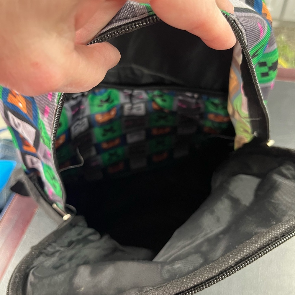 Minecraft backpack - Picture 7 of 9